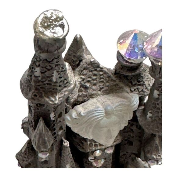 Rawcliffe Pewter 1994 Fantasy Castle Sculpture Crystal Accents & Face RPG READ - Picture 5 of 6